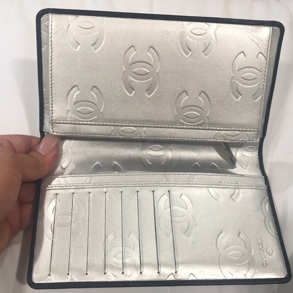 Authentic Carbon CC wallet. Chain included - Picture 6 of 9